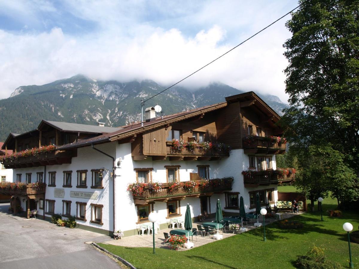 Hotel Zum Hirschen Leutasch Exterior foto